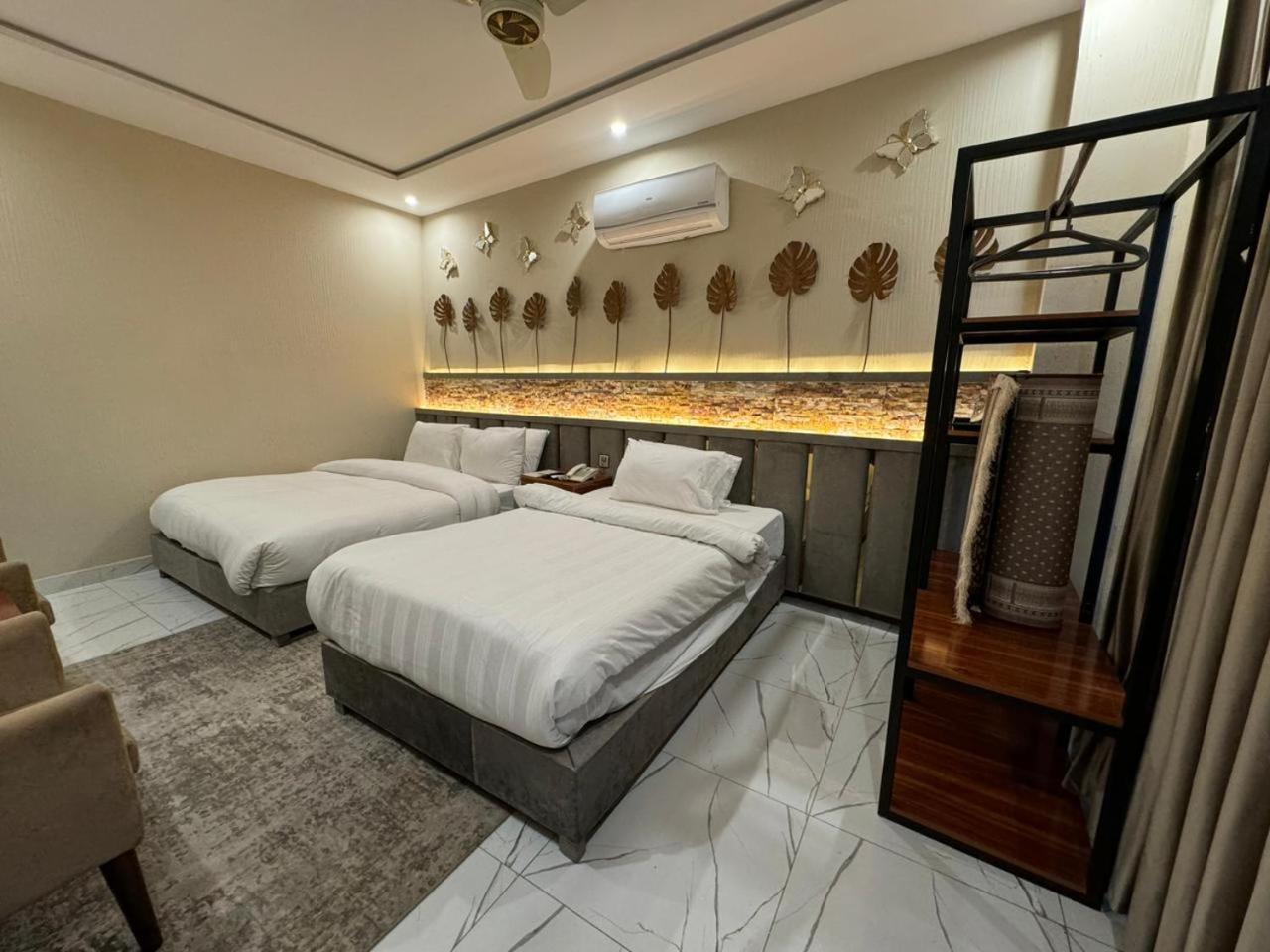 Shelton Boulevard Hotel Lahore Eksteriør billede